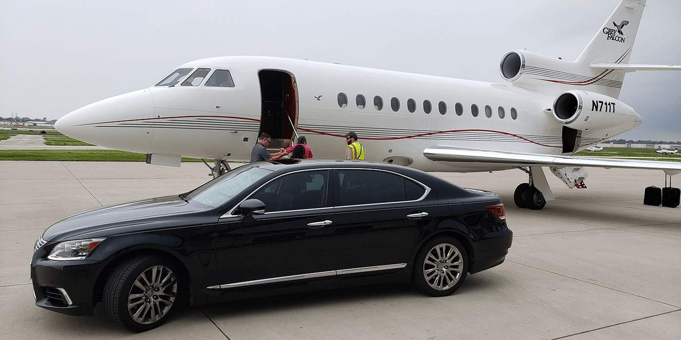 BLACK LIMO GROUP Airport Limo Services Wisconsin & Illinois